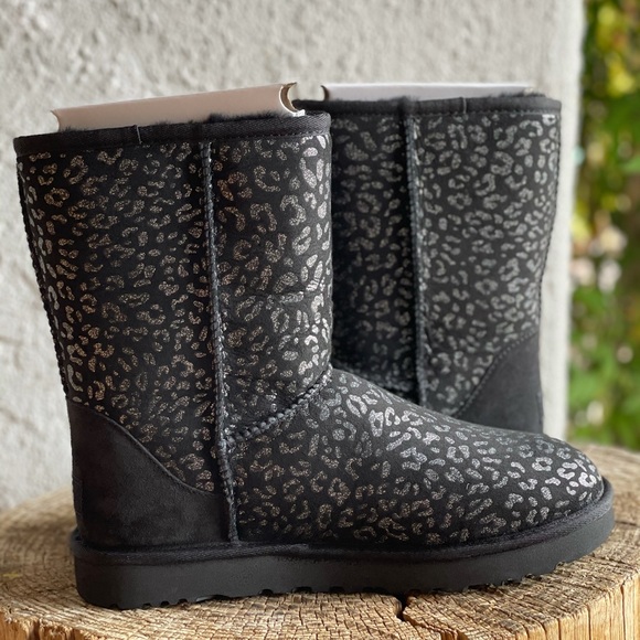 UGG Shoes - UGG Classic Short Snow Leopard